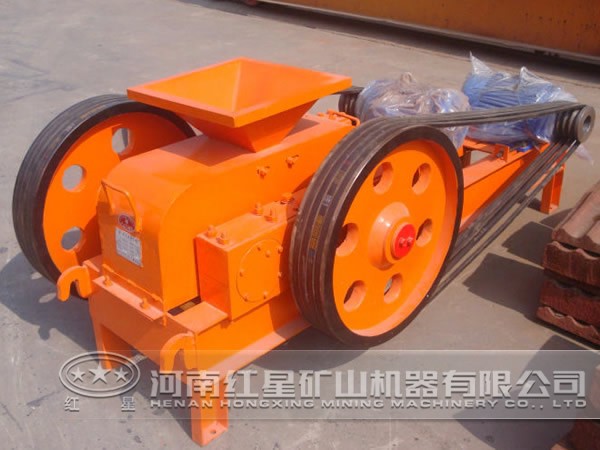 輥式破碎機(jī) 輥式破碎機(jī)