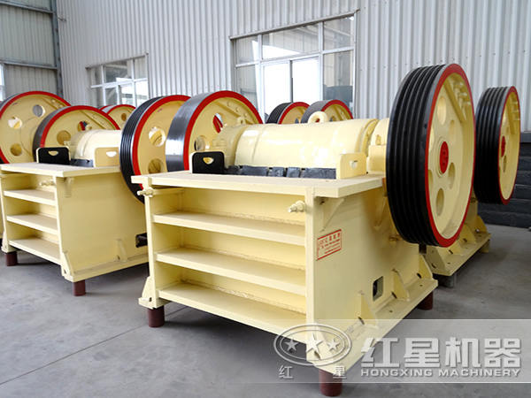 哪家生產(chǎn)的白鎢礦破碎機(jī)性價比更高？