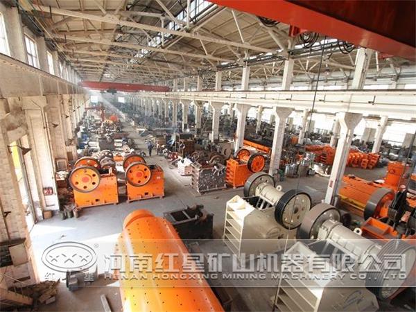 重工機械生產(chǎn)車間 重工機械生產(chǎn)車間