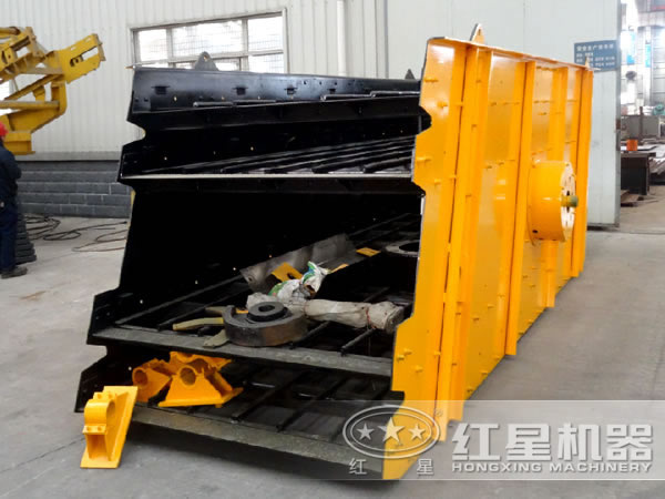 振動篩內(nèi)部 振動篩內(nèi)部