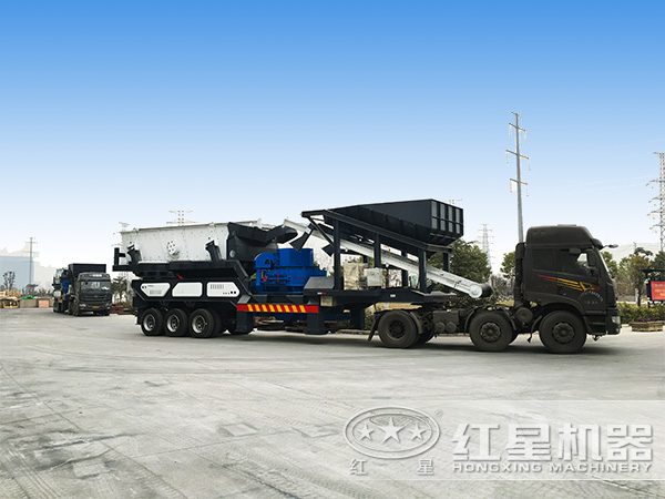 全自動(dòng)制砂生產(chǎn)線發(fā)貨現(xiàn)場(chǎng) 全自動(dòng)制砂生產(chǎn)線發(fā)貨現(xiàn)場(chǎng)