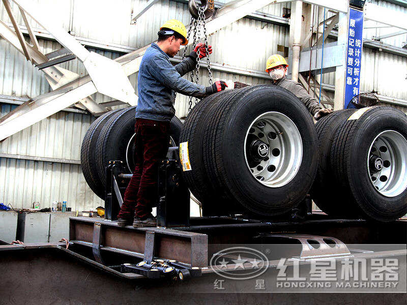 移動碎石機生產(chǎn)車間