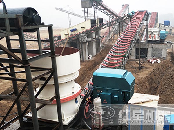 圓錐破碎生產線現(xiàn)場 圓錐破碎生產線現(xiàn)場