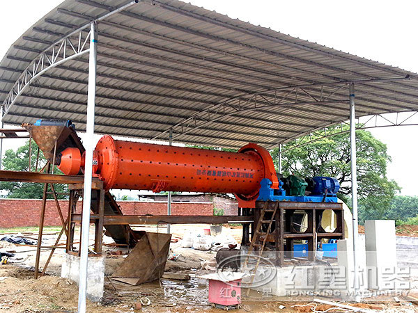 棒磨機(jī)生產(chǎn)現(xiàn)場圖 棒磨機(jī)生產(chǎn)現(xiàn)場圖