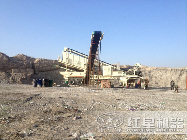 車載打沙機(jī)作業(yè)現(xiàn)場(chǎng) 車載打沙機(jī)作業(yè)現(xiàn)場(chǎng)