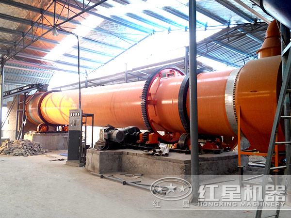 烘干機(jī)作業(yè)現(xiàn)場(chǎng) 烘干機(jī)作業(yè)現(xiàn)場(chǎng)