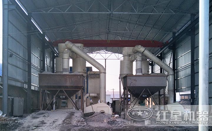 磨粉生產(chǎn)線現(xiàn)場(chǎng) 磨粉生產(chǎn)線現(xiàn)場(chǎng)