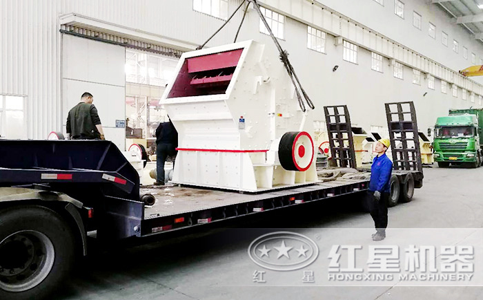 反擊破裝車、發(fā)貨現(xiàn)場