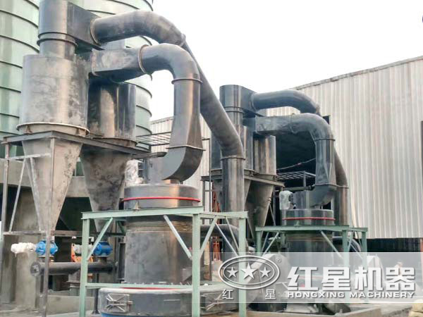 磨粉現(xiàn)場(chǎng) 磨粉現(xiàn)場(chǎng)