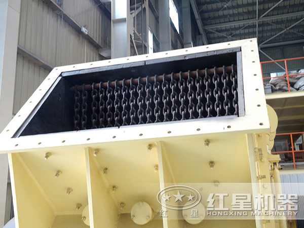 單段破碎機(jī)細(xì)節(jié)展示 單段破碎機(jī)細(xì)節(jié)展示