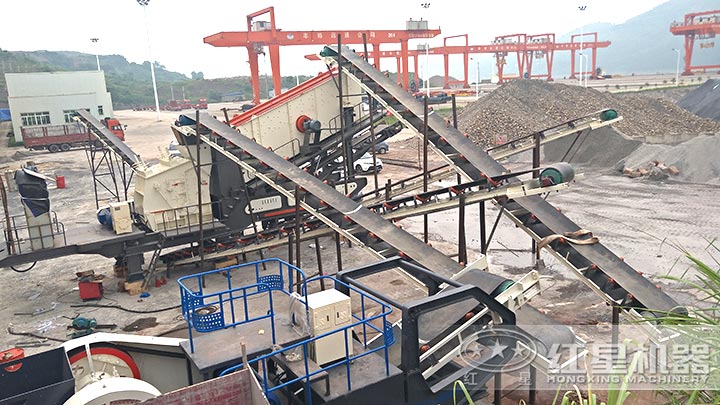 大型移動碎石生產(chǎn)線 大型移動碎石生產(chǎn)線