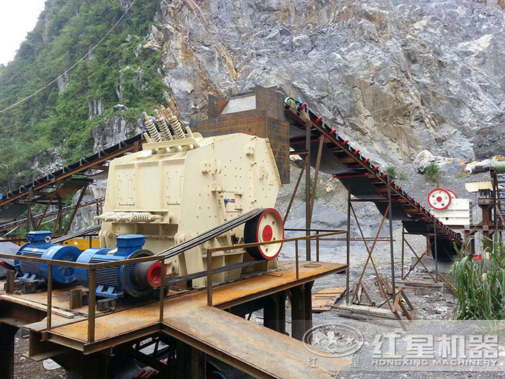 反擊破作業(yè)現(xiàn)場(chǎng) 反擊破作業(yè)現(xiàn)場(chǎng)