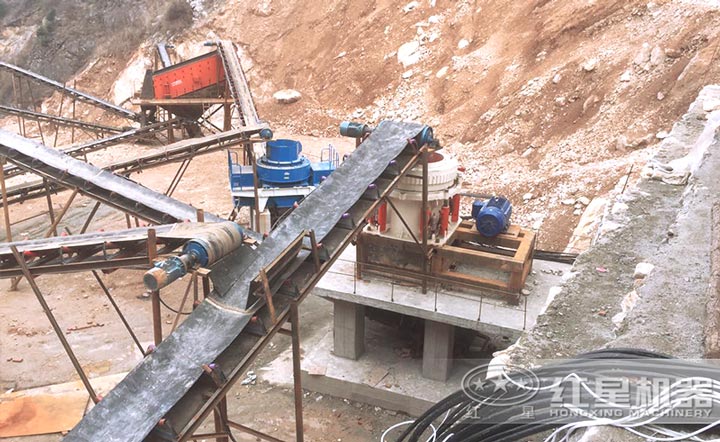 固定式新型制砂生產線安裝現(xiàn)場