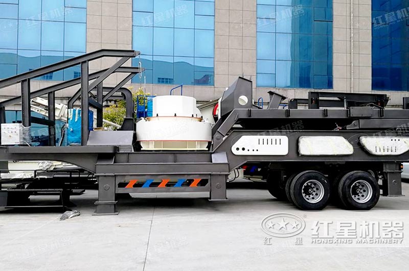 移動(dòng)制砂機(jī)設(shè)備實(shí)拍 移動(dòng)制砂機(jī)設(shè)備實(shí)拍