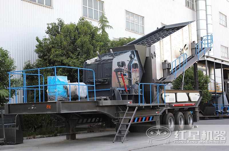 移動(dòng)式破碎機(jī) 移動(dòng)式破碎機(jī)